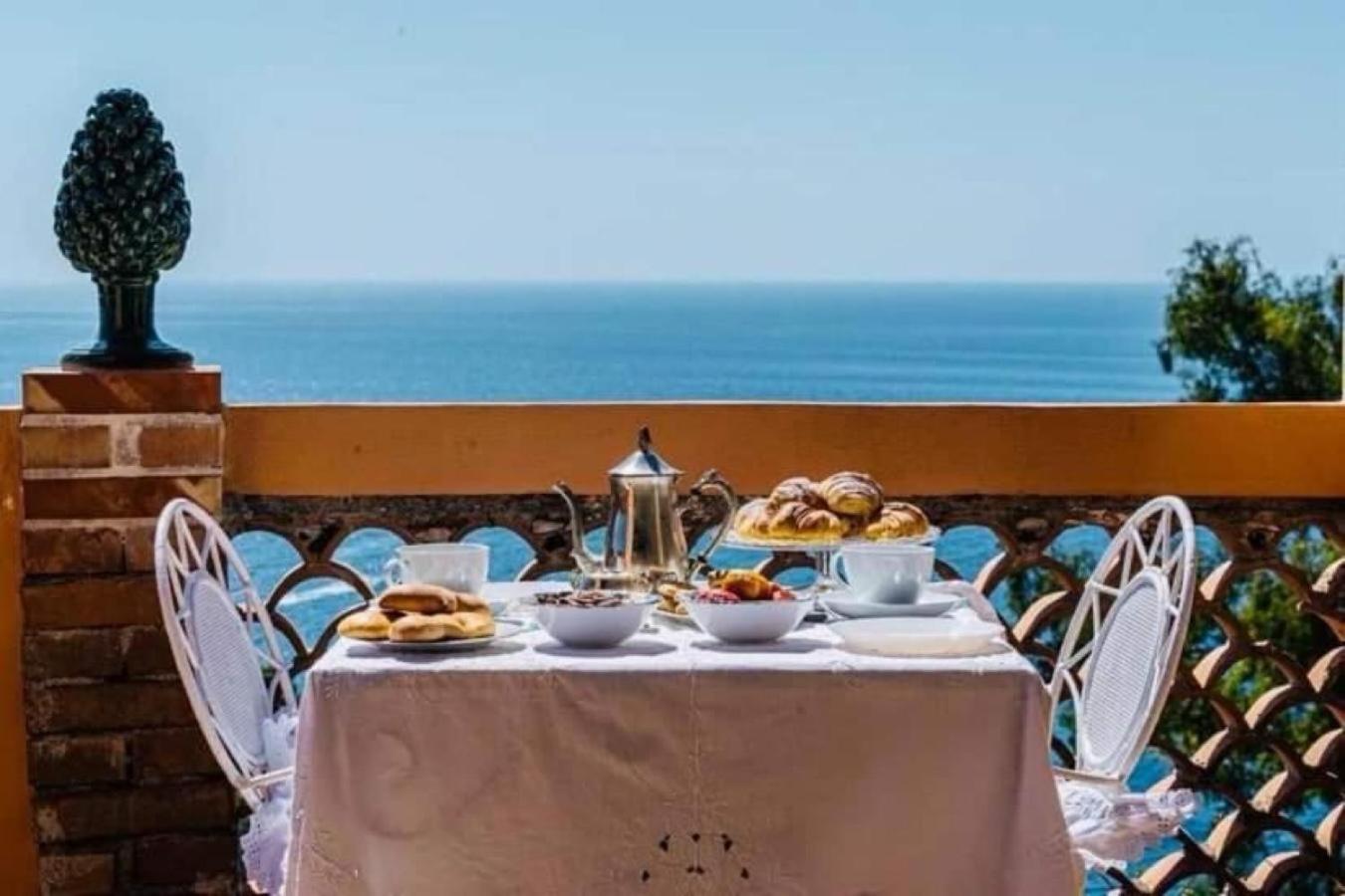 B&B La Bergerie Taormina Ngoại thất bức ảnh